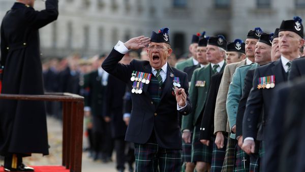 Veterans parade past Britain's Prince Edward during the Remembrance Sunday Cenotaph service in London, Britain, November 12, 2017 - Sputnik International