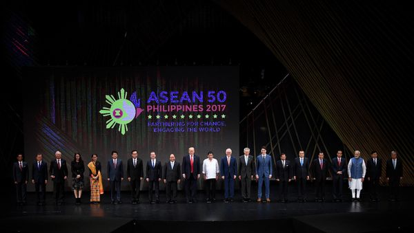 (L-R) ASEAN delegates, Timor designated Representative Aurelio Gutteres, South Korea's President Moon Jae-In, Malaysia's Prime Minister Najib Razak, New Zealand's Prime Minister Jacinda Ardern, Myanmar's State Councellor and Foreign Minister Aung San Suu Kyi, Japan's Prime Minister Shinzo Abe, Thailand's Prime Minister Prayut Chan-O-Cha, Russian Prime Minister Dmitry Medvedev, Vietnam's Prime Minister Nguyen Xuan Phuc, US President Donald Trump, Philippine President Rodrigo Duterte, Australia Prime Minister Malcolm Turnbull, Singapore's Prime Minister Lee Hsien Loong, Canada's Prime Minister Justin Trudeau, Brunei's Sultan Hassanal Bolkiah, Chinese Premier Li Keqiang, Laos Prime Minister Thongloun Sisoulith, Indonesia's President Joko Widodo, India's Prime Minister Narendra Modi, Cambodia's Prime Minister Hun Sen and United Nations Secretary General Antonio Guterres, during the Opening ceremony of the 31st ASEAN Summit in Cultural Center of the Philippines (CCP) in Manila on November 13, 2017 - Sputnik International