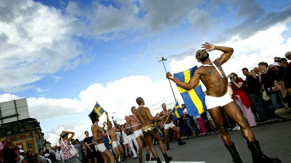 Unidentified participants enjoy the annual Gay Pride Parade as it makes its way through central Stockholm, Sweden (File) - Sputnik International