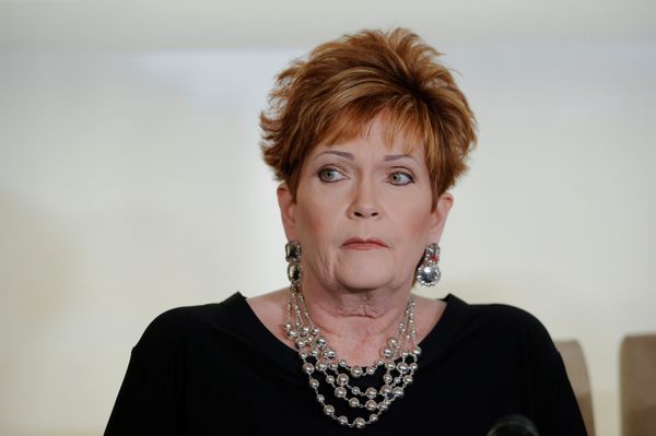 Accuser Beverly Young Nelson waits before reading a statement claiming that Alabama senate candidate Roy Moore sexually harassed her when she was 16, in New York, U.S., November 13, 2017 Accuser Beverly Young Nelson waits before reading a statement claiming that Alabama senate candidate Roy Moore sexually harassed her when she was 16, in New York, U.S., November 13, 2017 - Sputnik International