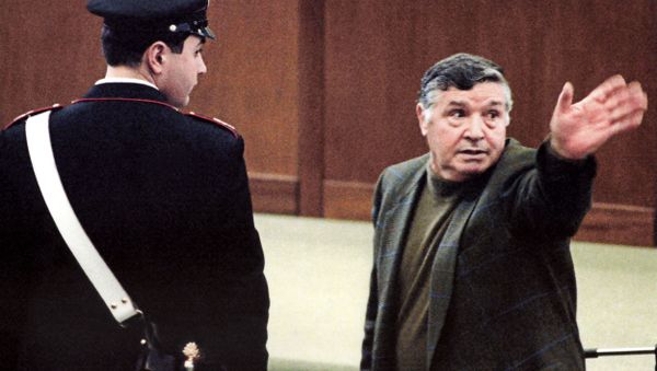 A picture taken on March 8, 1993 shows mafia boss Salvatore Toto Riina during his trial at the high security prison Ucciardone in Palermo. - Sputnik International