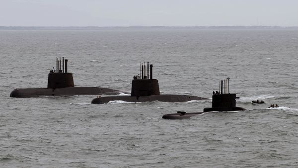 File picture released by Telam showing submarines ARA San Juan, ARA Salta and ARA Santa Cruz upon arrival to Mar del Plata's Navy Base on June 13, 2014 File picture released by Telam showing submarines ARA San Juan, ARA Salta and ARA Santa Cruz upon arrival to Mar del Plata's Navy Base on June 13, 2014 - Sputnik International