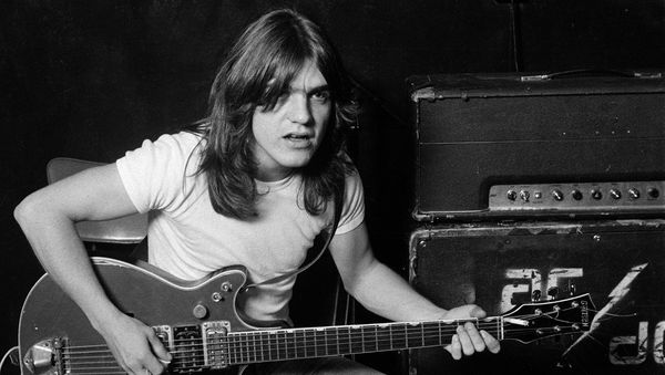 Malcolm Young - Sputnik International