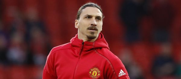 Manchester United's Zlatan Ibrahimovic warms up before the English Premier League soccer match between Manchester United and Everton at Old Trafford in Manchester, England, Tuesday April 4, 2017 Manchester United's Zlatan Ibrahimovic warms up before the English Premier League soccer match between Manchester United and Everton at Old Trafford in Manchester, England, Tuesday April 4, 2017 - Sputnik International