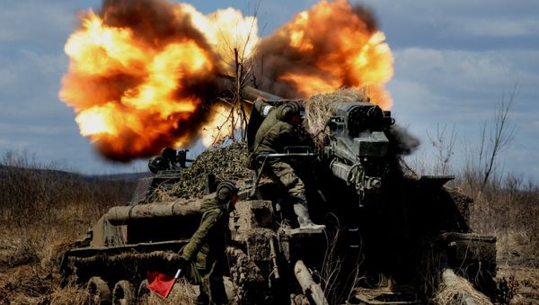 Big Guns Go Boom: The Most Fearsome Artillery Systems in Russia's Arsenal - Sputnik International