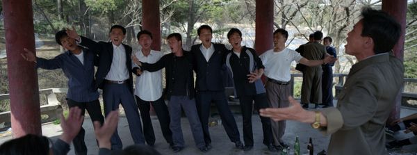 In this April 18, 2012 photo, North Korean men drink and sing inside a pagoda at a hilltop park overlooking Pyongyang In this April 18, 2012 photo, North Korean men drink and sing inside a pagoda at a hilltop park overlooking Pyongyang - Sputnik International