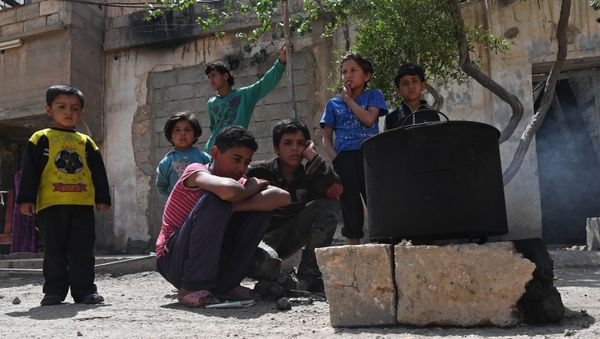 Children in Deir ez-Zor, Syria - Sputnik International