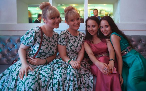 Seeing Double: Twin Festival Takes Place in Russian Capital - Sputnik International