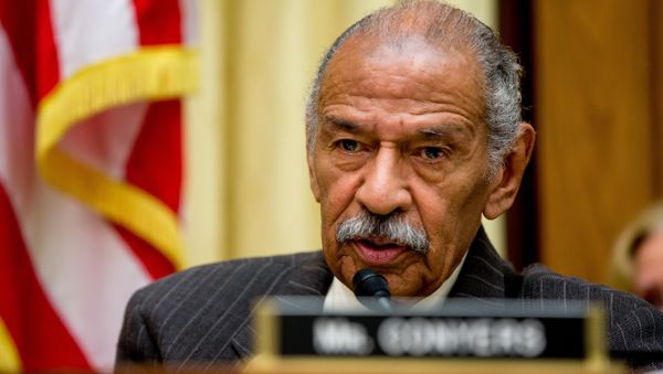 Rep. John Conyers, D-Mich., ranking member on the House Judiciary Committee, speaks on Capitol Hill in Washington, Tuesday, May 24, 2016 - Sputnik International
