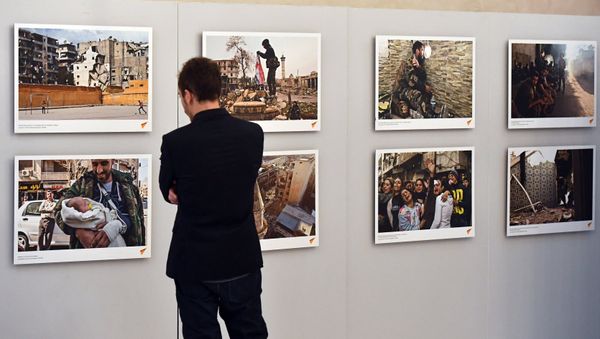 Opening of exhibiton, Syria: Photo Chronicles of War, in Strasbourg - Sputnik International