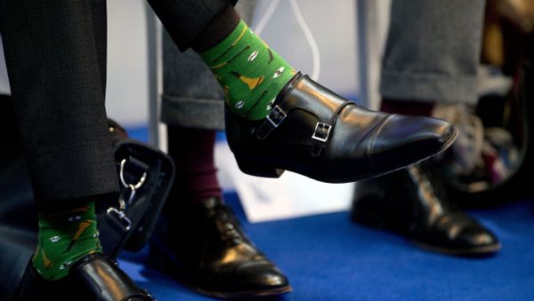 The shoes of Irish Prime Minister Leo Varadkar, left, during a round table meeting at an EU summit in Goteborg, Sweden on Friday, Nov. 17, 2017. European Union leaders warned Britain Friday that it must do much more to convince them that Brexit talks should be broadened to future relations and trade from December. - Sputnik International