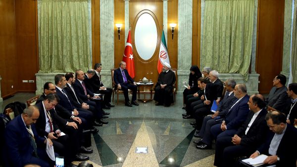 Turkey's President Tayyip Erdogan meets with Iran's President Hassan Rouhani in Sochi, Russia, November 22, 2017 - Sputnik International