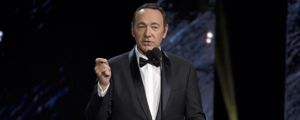 In this Oct. 27, 2017 photo, Kevin Spacey presents the award for excellence in television at the BAFTA Los Angeles Britannia Awards at the Beverly Hilton Hotel in Beverly Hills, Calif. - Sputnik International