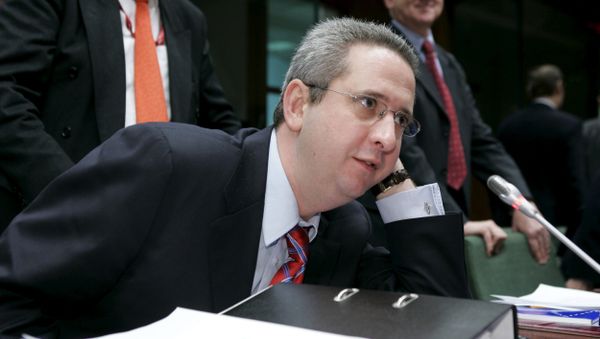 British Minister Ivan Lewis is pictured prior the start of the Budget Council in the EU headquarter 24 November 2005, in Brussels. British Minister Ivan Lewis is pictured prior the start of the Budget Council in the EU headquarter 24 November 2005, in Brussels. - Sputnik International