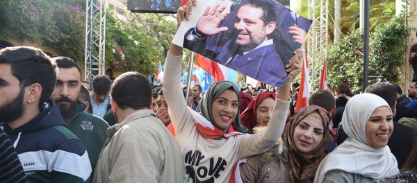 LEBANON: PEOPLE CELEBRATE RETURN OF THE PRIME MINISTER S. HARIRI TO THE COUNTRY - Sputnik International