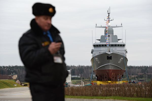 Taifun, a Karakurt-class missile corvette, at the Pella shipyard  - Sputnik International