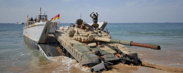 Indian Army, Navy and Air Force amphibious exercise (File) - Sputnik International