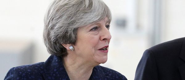 Britain's Prime Minister Theresa May and Finance Minister Philip Hammond visit Leeds College of Building, Leeds, Britain, November 23, 2017 Britain's Prime Minister Theresa May and Finance Minister Philip Hammond visit Leeds College of Building, Leeds, Britain, November 23, 2017 - Sputnik International