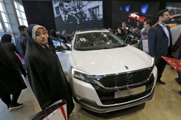 Vroom! Tehran Hosts 2017 International Auto Show Vroom! Tehran Hosts 2017 International Auto Show - Sputnik International