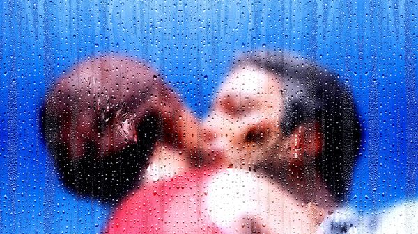 Man and woman kissing - Sputnik International