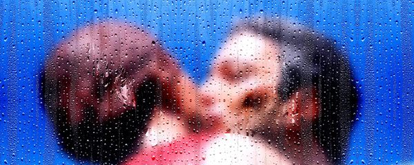 Man and woman kissing Man and woman kissing - Sputnik International