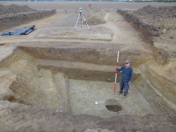 View of the defensive ditch at Ebbsfleet during the University of Leicester's excavation in 2016 View of the defensive ditch at Ebbsfleet during the University of Leicester's excavation in 2016 - Sputnik International