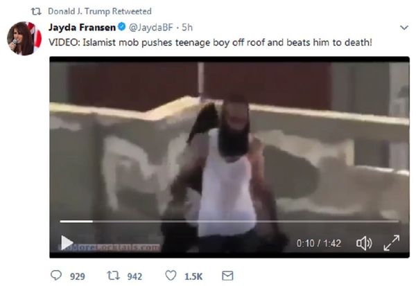 Islamist mob pushes teenage boy off roof and beats him to death! Islamist mob pushes teenage boy off roof and beats him to death! - Sputnik International