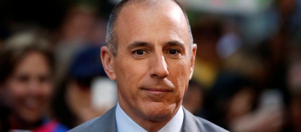 Host Matt Lauer pauses during a break while filming NBC's Today show at Rockefeller Center in New York, U.S., May 3, 2013. - Sputnik International