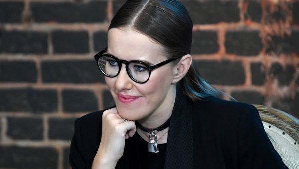 Television show host Ksenia Sobchak who has announced her intention to run for president at an expert discussion - Sputnik International