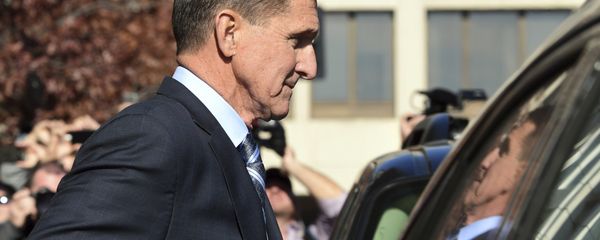Former Trump national security adviser Michael Flynn leaves federal court in Washington, Friday, Dec. 1, 2017. Former Trump national security adviser Michael Flynn leaves federal court in Washington, Friday, Dec. 1, 2017. - Sputnik International