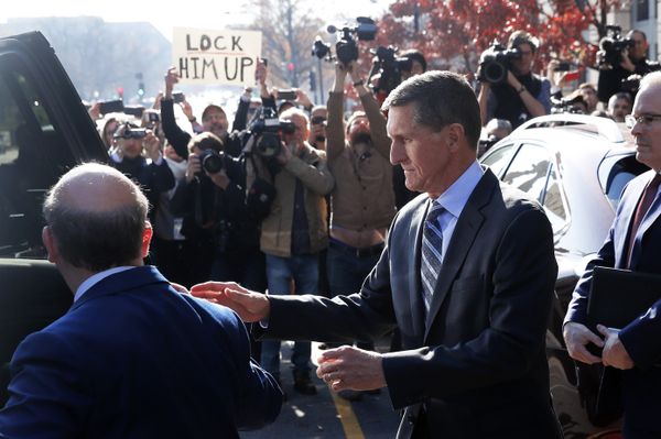 Former U.S. National Security Adviser Michael Flynn departs U.S. District Court after pleading guilty to lying to the FBI about his contacts with Russia's ambassador to the United States, in Washington, U.S., December 1, 2017 - Sputnik International