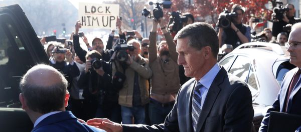 Former U.S. National Security Adviser Michael Flynn departs U.S. District Court after pleading guilty to lying to the FBI about his contacts with Russia's ambassador to the United States, in Washington, U.S., December 1, 2017 - Sputnik International