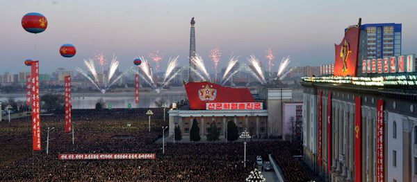 A view of celebrations at Kim Il-sung Square on December 1, in this photo released by North Korea's Korean Central News Agency (KCNA) in Pyongyang December 2, 2017 - Sputnik International