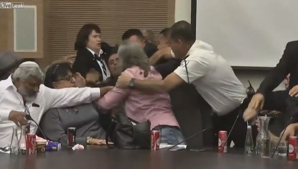 A video has emerged on YouTube showing a melee during a session of the Israeli Knesset (Parliament)'s Labor, Welfare and Health Committee - Sputnik International