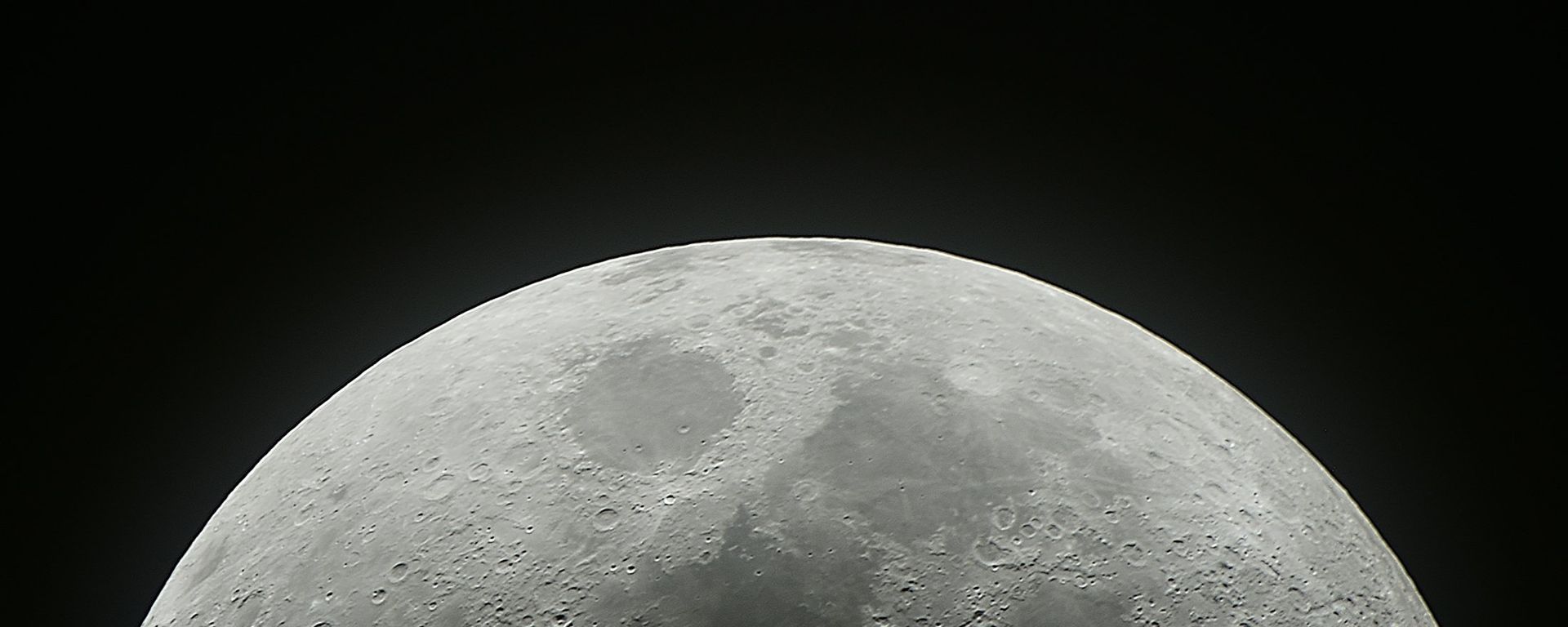 The waxing Moon over Moscow - Sputnik International, 1920, 13.02.2022