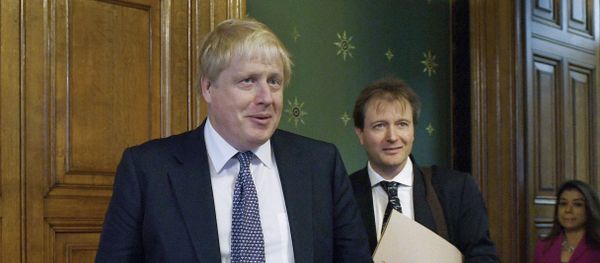Britain's Foreign Secretary Boris Johnson (L) meets with Richard Ratcliffe, the husband of British-Iranian woman Nazanin Zaghari-Ratcliffe who is jailed in Iran, at the Foreign and Commonwealth Office in London on November 15, 2017 - Sputnik International