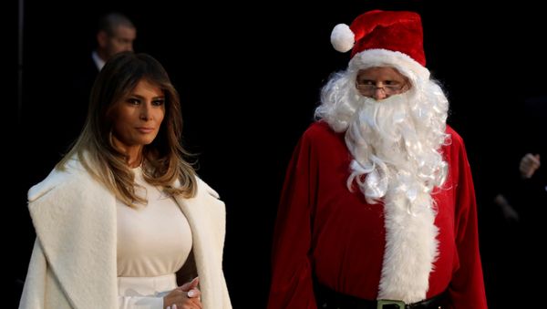 U.S. first lady Melania Trump arrives to make annual Christmas visit to Children's National Hospital in Washington, U.S U.S. first lady Melania Trump arrives to make annual Christmas visit to Children's National Hospital in Washington, U.S - Sputnik International