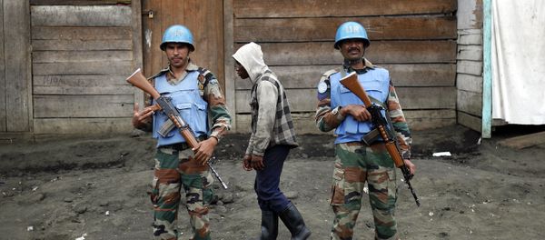 Two UN soldiers stand guard in Goma, Democratic Republic of Congo. (File) - Sputnik International