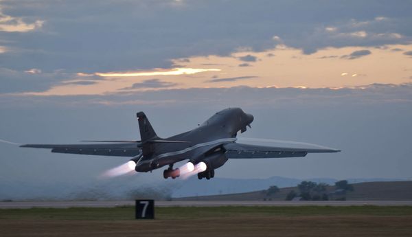 Cluster Bombs: Things to Know About the Weapon, Which Pentagon Refuses to Give Up - Sputnik International