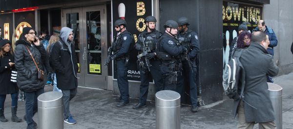 Police and other first responders respond to a reported explosion at the Port Authority Bus Terminal on December 11, 2017 in New York Police and other first responders respond to a reported explosion at the Port Authority Bus Terminal on December 11, 2017 in New York - Sputnik International