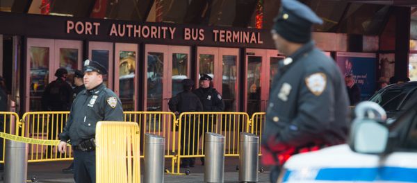 Police respond to a reported explosion at the Port Authority Bus Terminal on December 11, 2017 in New York - Sputnik International