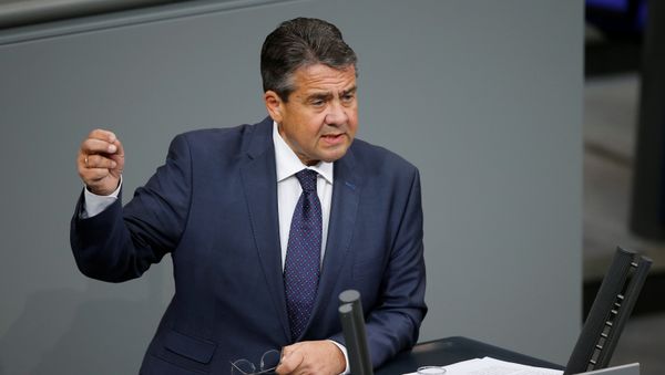 Sigmar Gabriel im Bundestag Sigmar Gabriel im Bundestag - Sputnik International