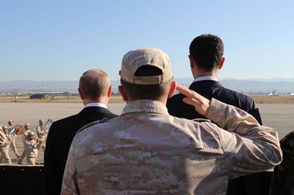 Vladimir Putin's Surprise Visit to Hmeymin Airbase Amid Victory Over Daesh - Sputnik International