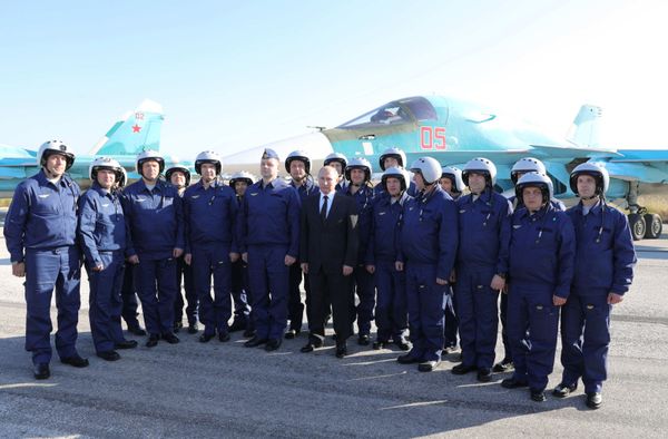 Russian President Vladimir Putin visits the Hmeymim Airbase in Syria on December 11, 2017 Russian President Vladimir Putin visits the Hmeymim Airbase in Syria on December 11, 2017 - Sputnik International