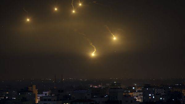 File Photo of Rockets Exploding Over Israel - Sputnik International
