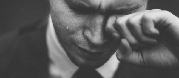 Man cries Man cries - Sputnik International