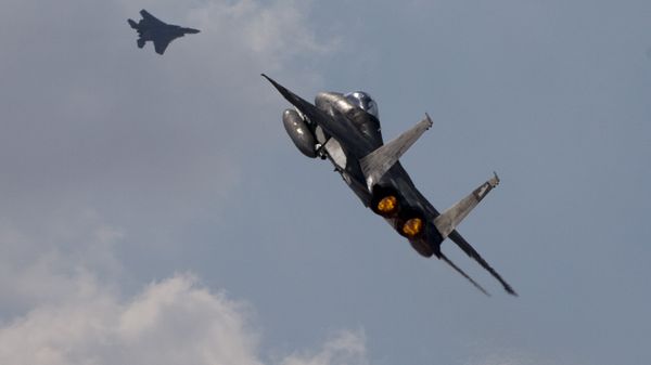 In this Wednesday, Nov. 8, 2017 photo Two Israeli air force F-15s of the Knights of the twin tail 133 squadron fly over Ovda airbase near Eilat, southern Israel, during the 2017 Blue Flag exercise - Sputnik International