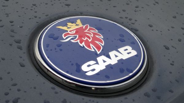 In this Feb. 23, 2009 file picture a Saab logo covered with raindrops is seen on a car in Frankfurt, Germany - Sputnik International