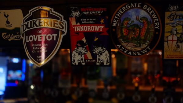 Patriotic ales on tap at Thetford pub The Black Horse. Sputnik © - Sputnik International