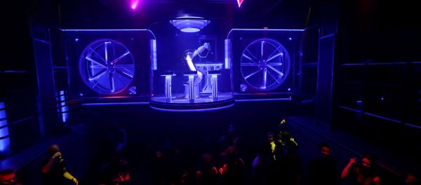 A robotic DJ plays music in Karlovy Lazne Music Club in Prague, Czech Republic A robotic DJ plays music in Karlovy Lazne Music Club in Prague, Czech Republic - Sputnik International